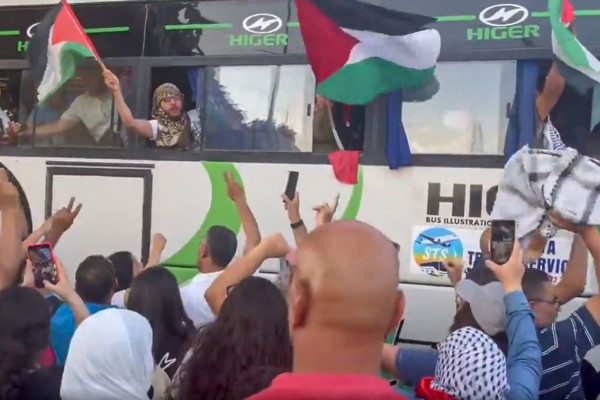 Israel pede que Egito detenha marcha a Gaza e 200 são deportados