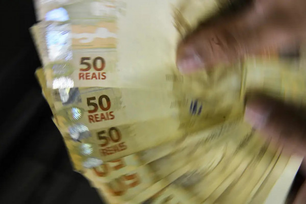 Fazenda esclarece mudanças em fundos imobiliários e Fiagros