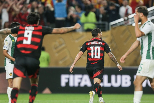 Flamengo inicia Supermundial de Clubes com vitória sobre o Espérance