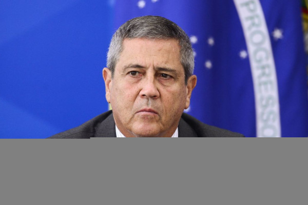 PF diz que Braga Netto foi "figura central" para desacreditar eleições