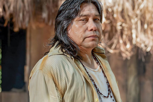 “Aprender é se espantar”, diz Daniel Munduruku na Feira do Livro 