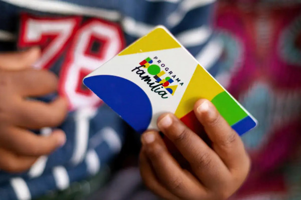 Caixa paga Bolsa Família a beneficiários com NIS de final 7