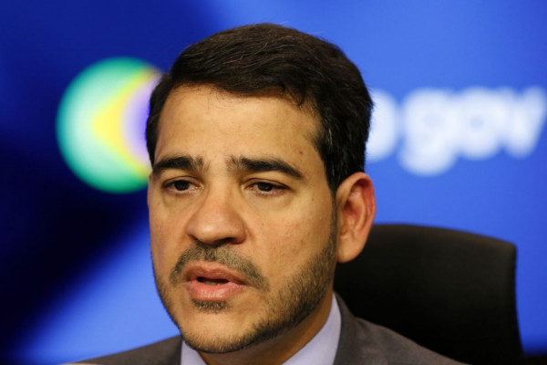 AGU vai ao STF para reverter derrubada de decreto do IOF