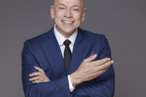 Historiador é uma das atrações da Feira do Livro