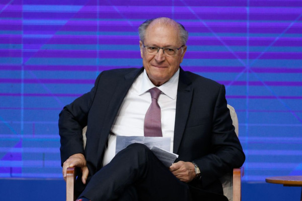 Taxação é grande equívoco dos EUA contra o Brasil, diz Alckmin