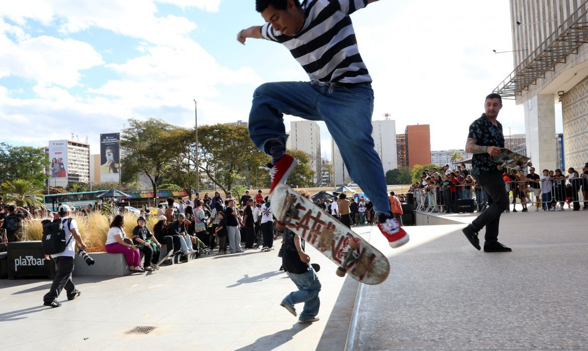 Brasília é palco de "esquenta" para evento mundial de skate