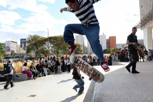 Brasília é palco de "esquenta" para evento mundial de skate