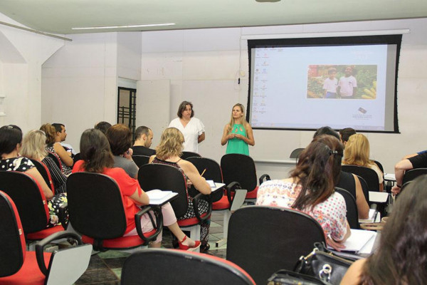 Centro de Formação Paulo Freire