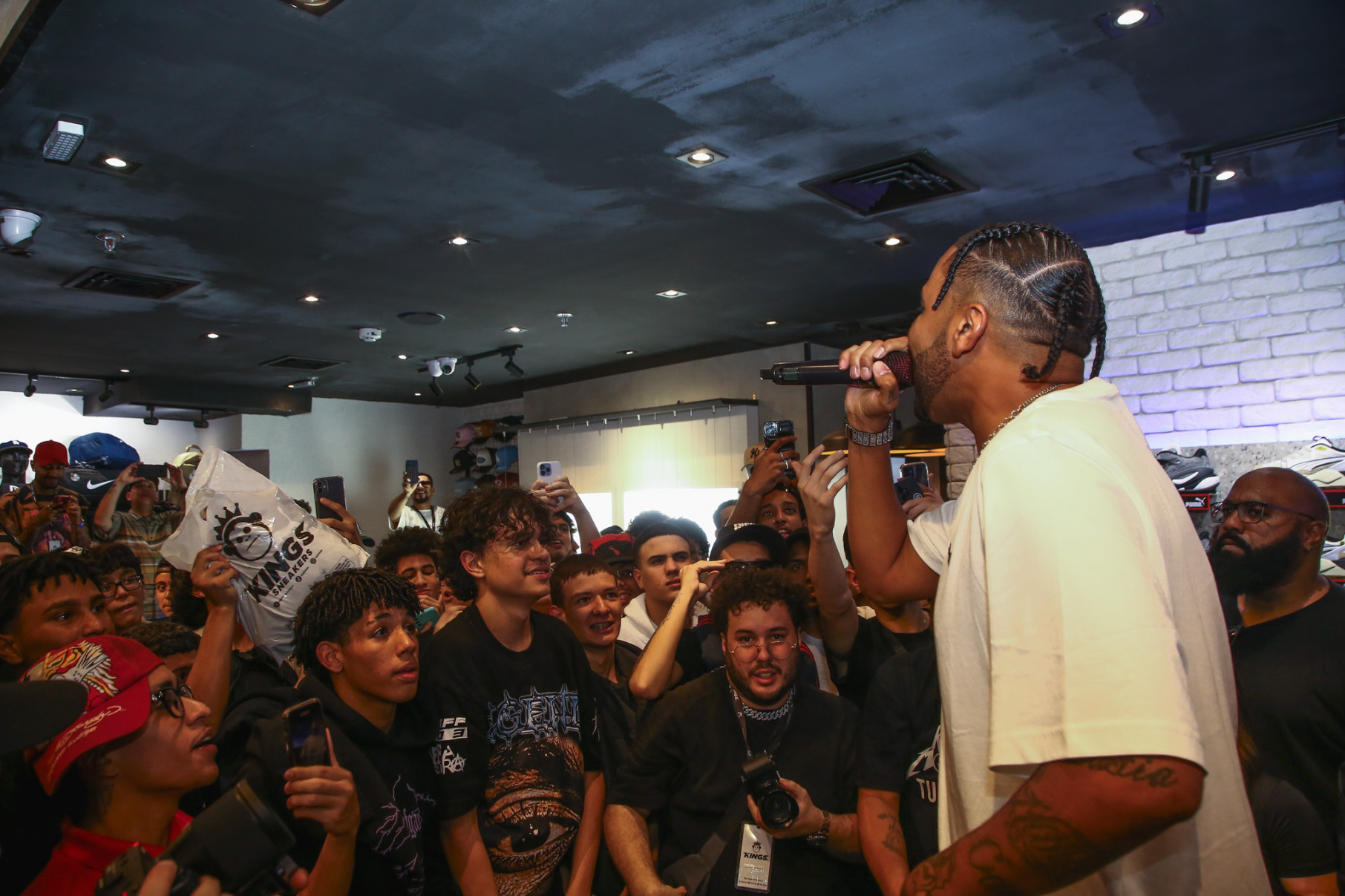 Considerado um dos maiores nomes do Trap nacional, Raffa fará apresentação gratuita em Ribeirão