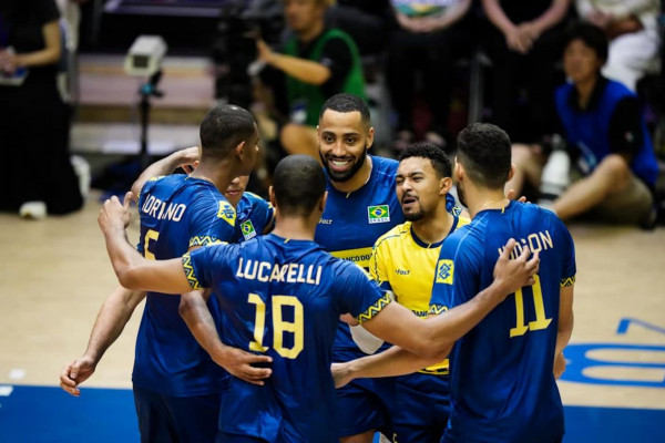 Brasil derrota Turquia e segue na liderança isolada da Liga das Nações