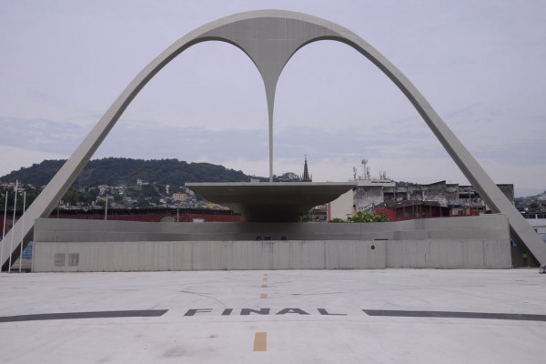 Justiça decide que Sambódromo pertence à prefeitura do Rio