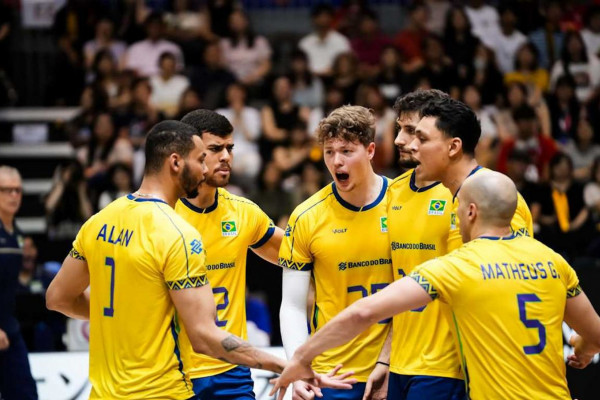 Liga das Nações: Brasil fecha 1ª fase na liderança e mira no mata-mata