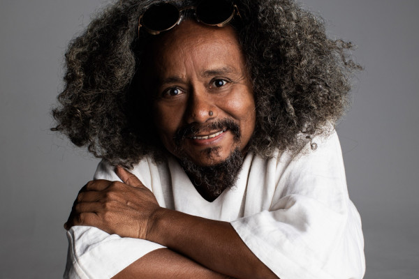 Cantor Chico César será a última atração da Feira do Livro de Ribeirão