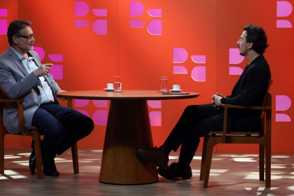 Historiador debate características da extrema-direita no DR com Demori