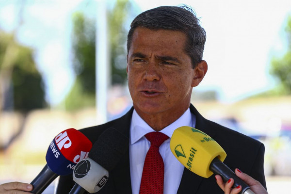 General diz ao STF que visitou acampamento golpista como cidadão 