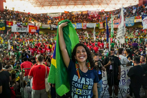 UNE vai puxar mobilização pela soberania e contra o extremismo