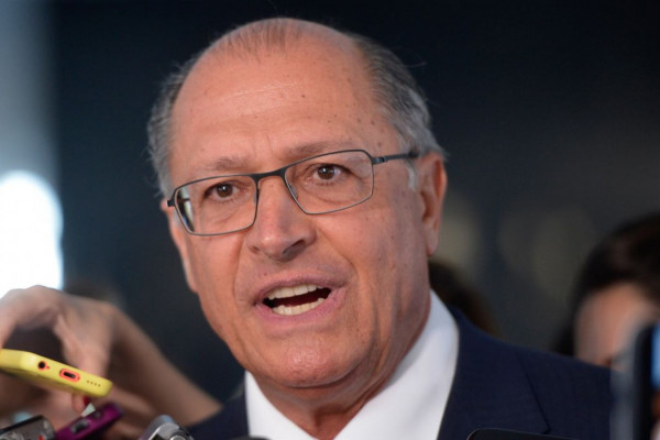 Alckmin volta a se reunir com big techs e recebe pauta do setor