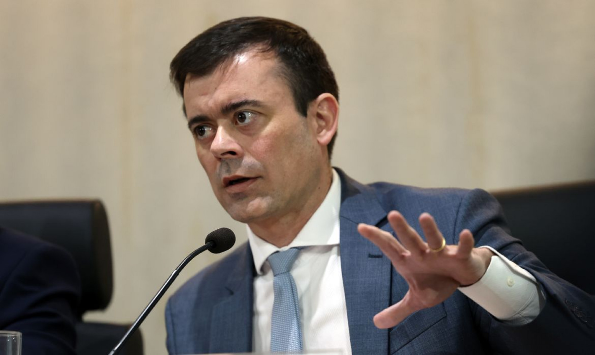 Tarifaço não deve afetar investimentos dos EUA no Brasil