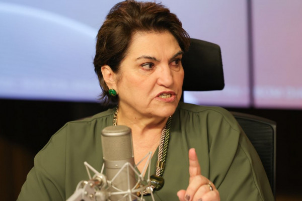 Agosto Lilás dedica mês ao combate à violência contra a mulher