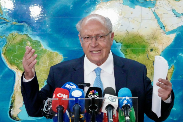 Tarifaço pode afetar 36% das exportações brasileiras, diz Alckmin