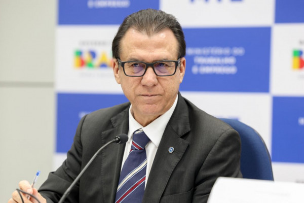 "O mundo não vai acabar", diz Luiz Marinho sobre tarifaço dos EUA