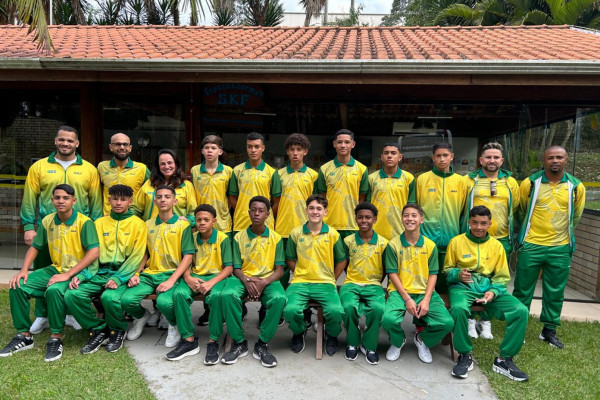 Equipe de Cajamar representa o Brasil em torneio internacional