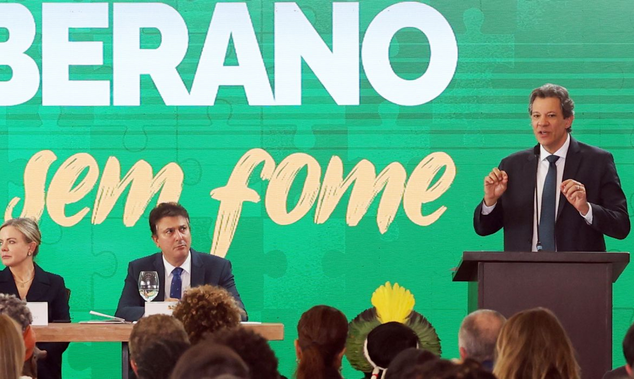 Haddad diz que tarifaço afetará 4% das exportações brasileiras