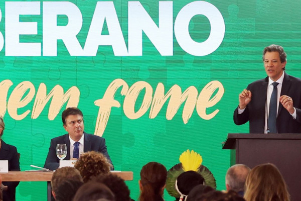 Haddad diz que tarifaço afetará 4% das exportações aos EUA