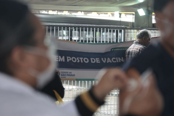 Rio amplia vacinação contra covid-19 para pessoas com baixa imunidade