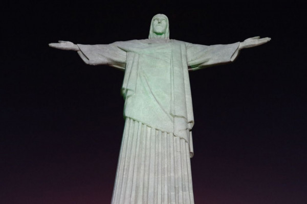 Violência contra a mulher terá hoje Cristo Redentor iluminado de lilás