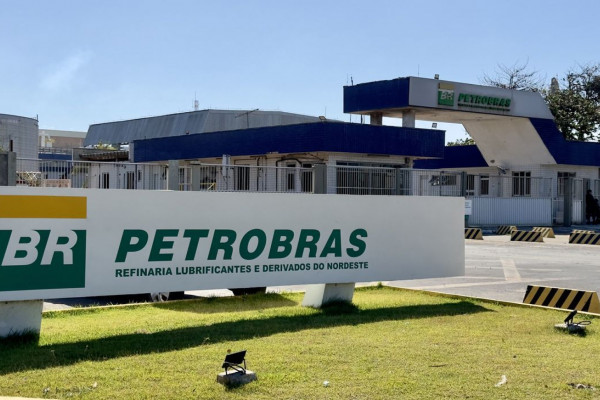 Petrobras tem lucro líquido de R$ 26 bilhões no segundo trimestre