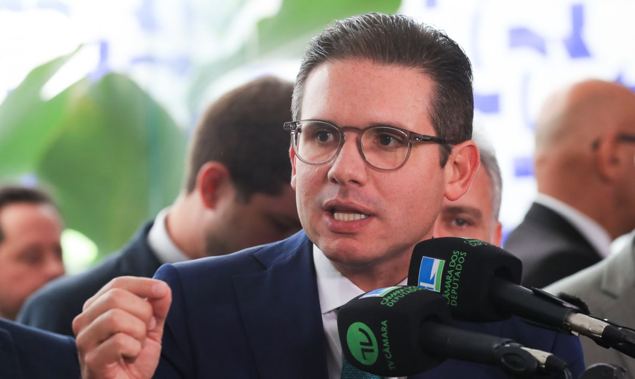 Motta envia pedido de afastamento de 15 deputados após motim na Câmara