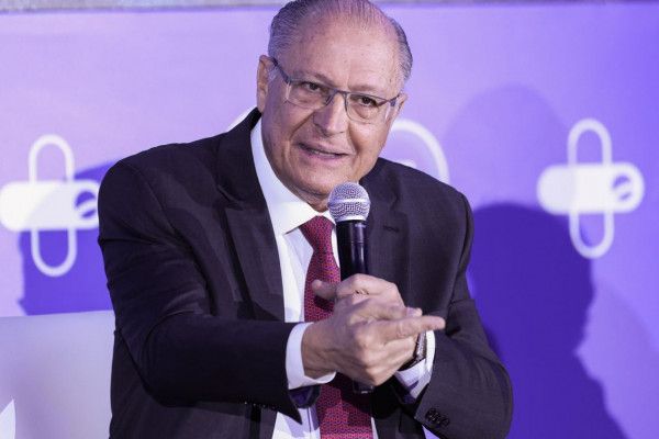 Governo quer aumentar número de setores fora do tarifaço