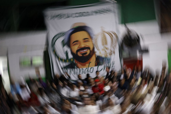 Sambista perfeito: Arlindo é celebrado com festa no Império Serrano