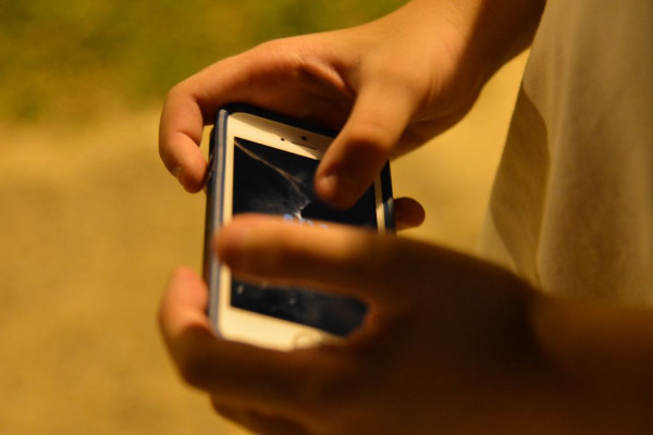 Caminhos da Reportagem mostra perigos para jovens na internet