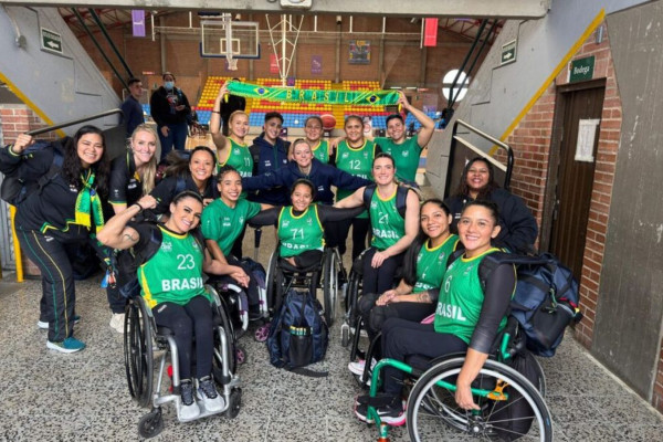 Seleção feminina avança às quartas da Copa América de basquete em CR