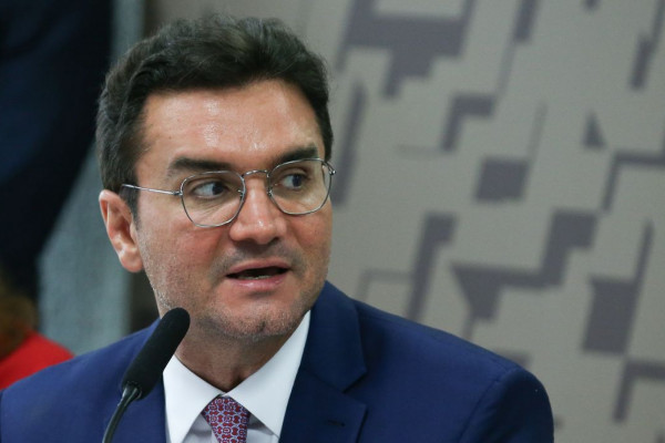 Ministro do Turismo reúne com embaixadores do Golfo Pérsico em Belém