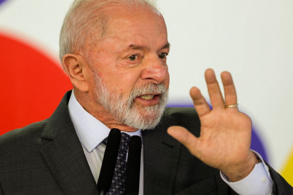 Lula anuncia amanhã R$ 30 bilhões para empresas afetadas por tarifaço
