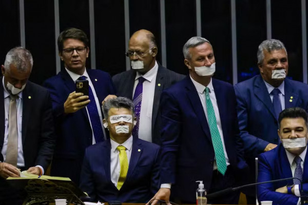 Bancada do Esparadrapo