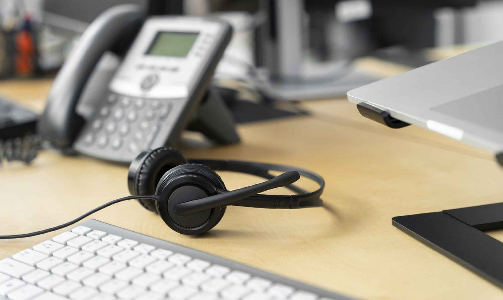 Anatel revoga obrigatoriedade do uso do prefixo 0303 em ligações