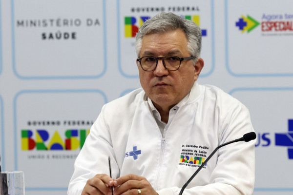 "Saúde e soberania não se negociam", diz Padilha após sanção dos EUA
