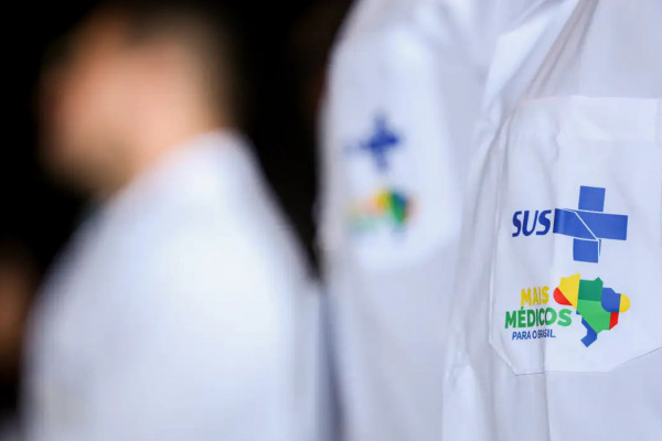 Entenda a participação de cubanos no programa Mais Médicos 