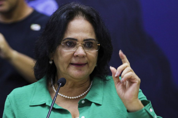 PF e CGU apuram irregularidades em antiga pasta de Damares Alves