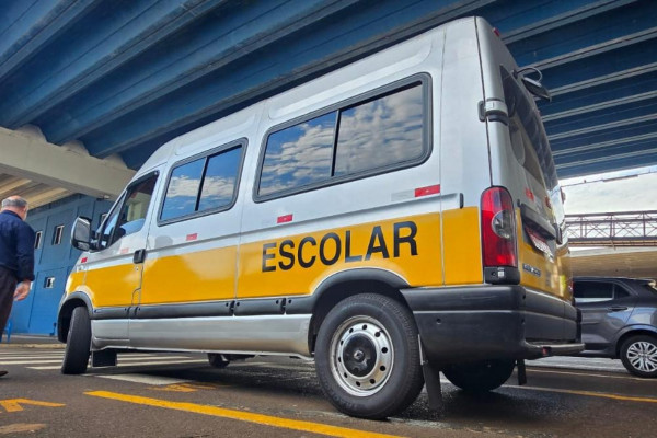 Veículos de transporte escolar agora têm permissão para trafegar em corredores