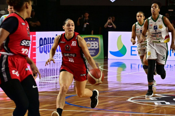 Sesi Araraquara conquista Liga de Basquete Feminino