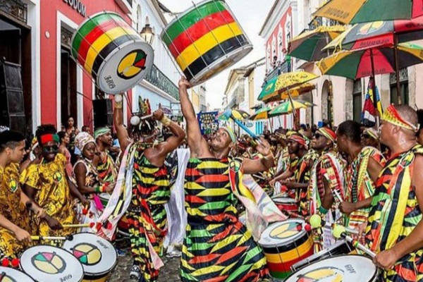 Olodum comandará a tradicional Lavagem de Madeleine, em Paris