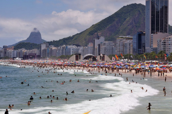 Justiça mantém prisão da dupla que furtou alemães em Copacabana