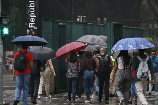 Defesa Civil de São Paulo alerta para temporais em parte do estado
