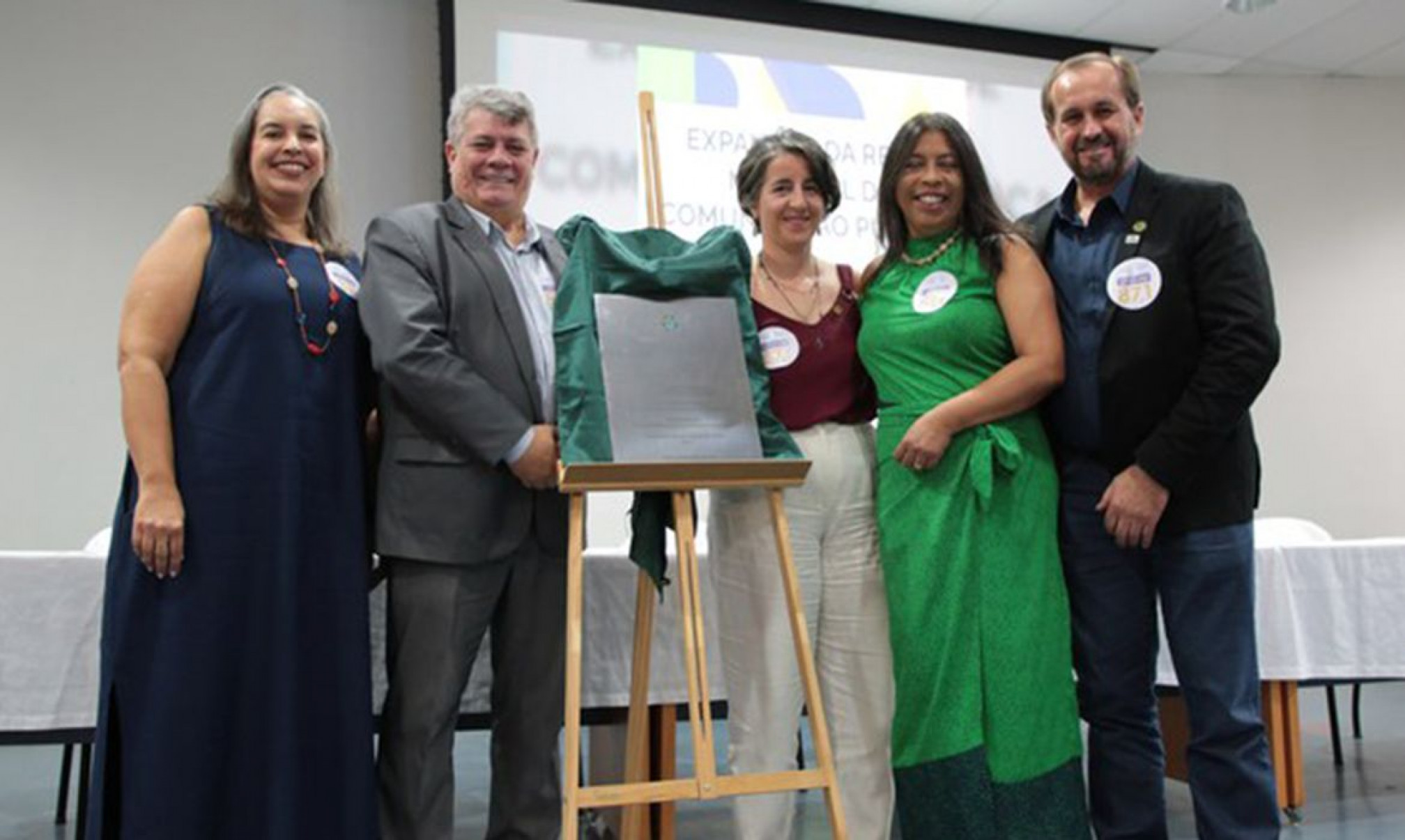 Parceria entre EBC e UFES retoma Rádio FM em Vitória