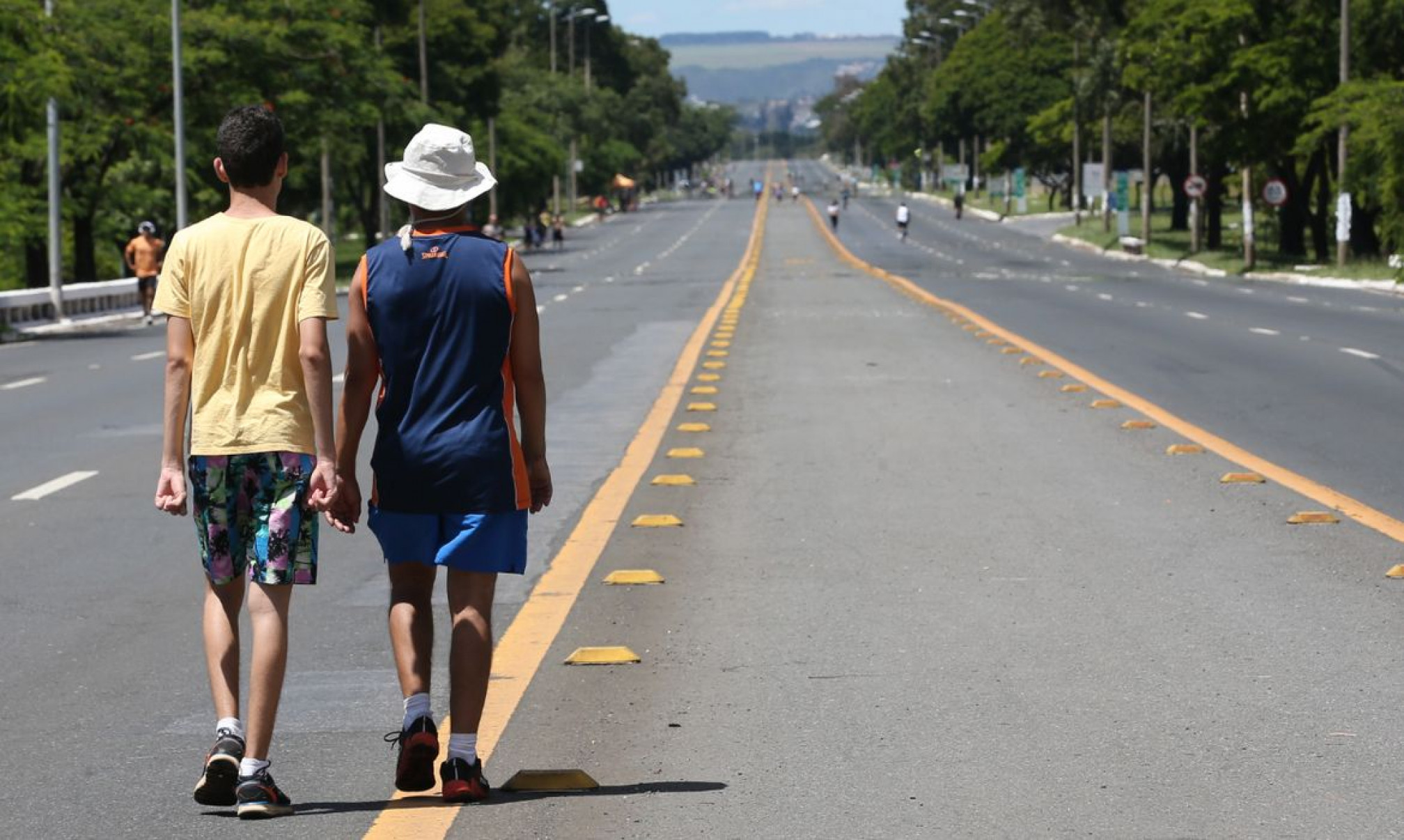 Tempo ao ar livre ajuda a prevenir casos de miopia 